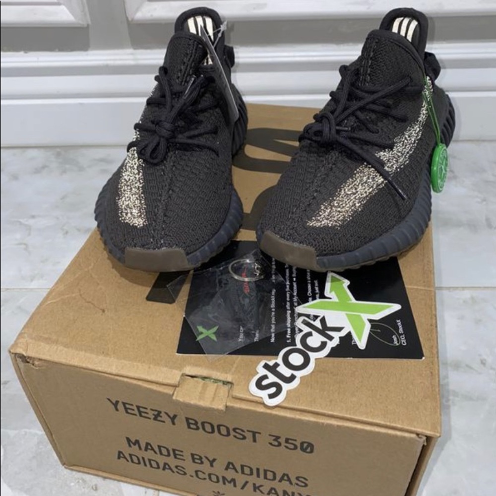 Black Yeezy Boost 350